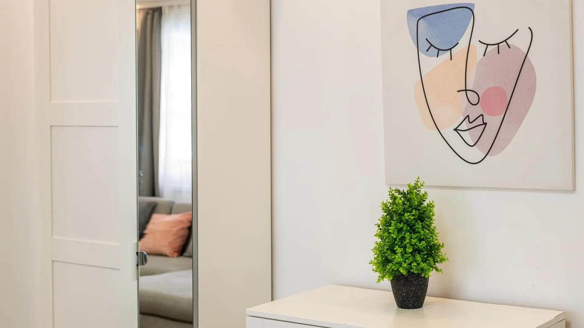Rumbach 2022 Modern Apartment Budapest
