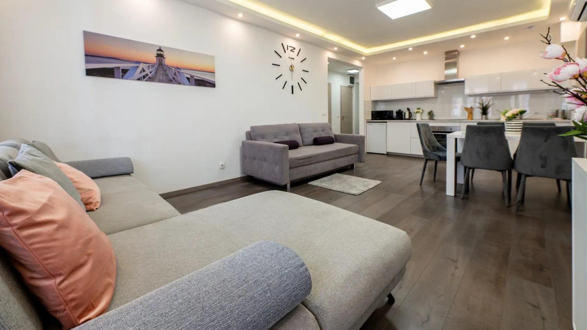 Rumbach 2022 Modern Apartment Budapest